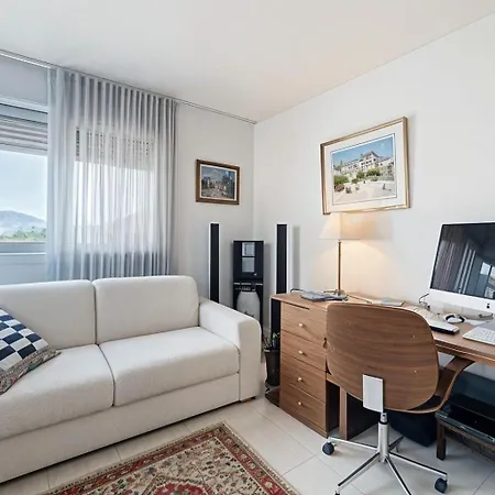 3br In The Heart Of - What'app - 0049-1521-4658-810 - For Reservations! Apartment